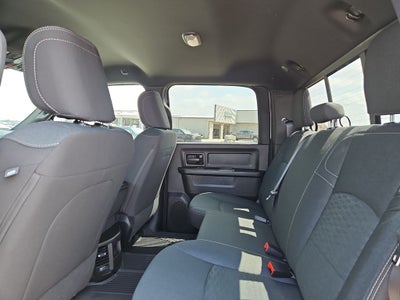 2026 RAM 2500 RAM 2500 BLACK EXPRESS CREW CAB 4X4 6'4' BOX