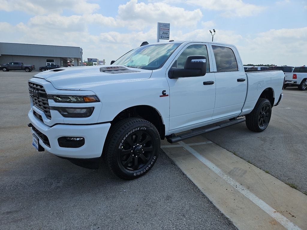 2026 RAM 2500 RAM 2500 BLACK EXPRESS CREW CAB 4X4 6'4' BOX