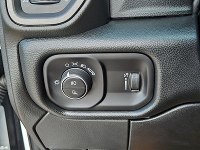 2026 RAM 2500 RAM 2500 BLACK EXPRESS CREW CAB 4X4 6'4' BOX