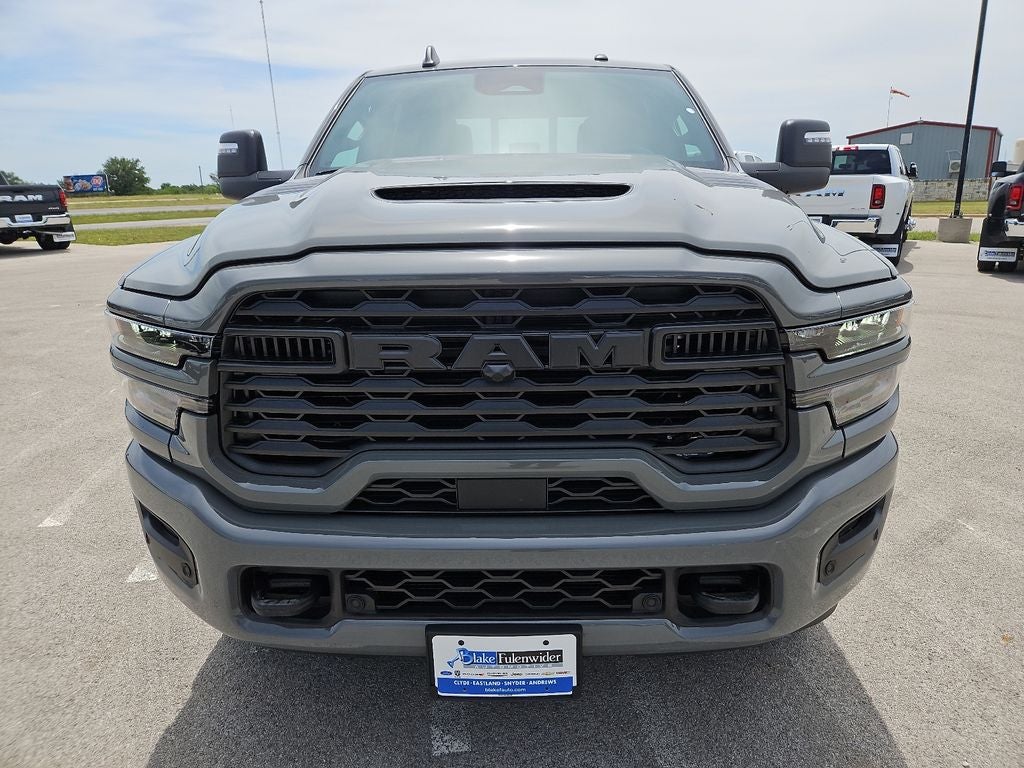 2026 RAM 2500 RAM 2500 BLACK EXPRESS CREW CAB 4X4 6'4' BOX