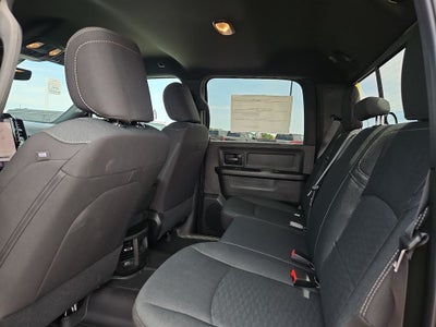 2026 RAM 2500 RAM 2500 BLACK EXPRESS CREW CAB 4X4 6'4' BOX
