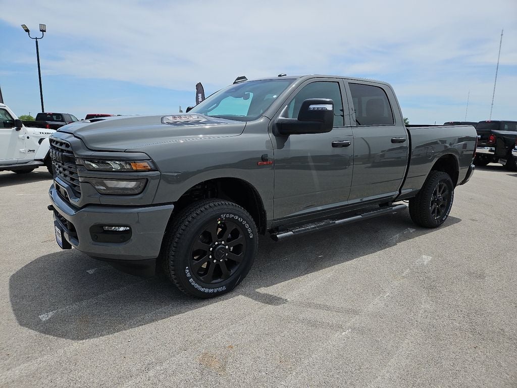 2026 RAM 2500 RAM 2500 BLACK EXPRESS CREW CAB 4X4 6'4' BOX