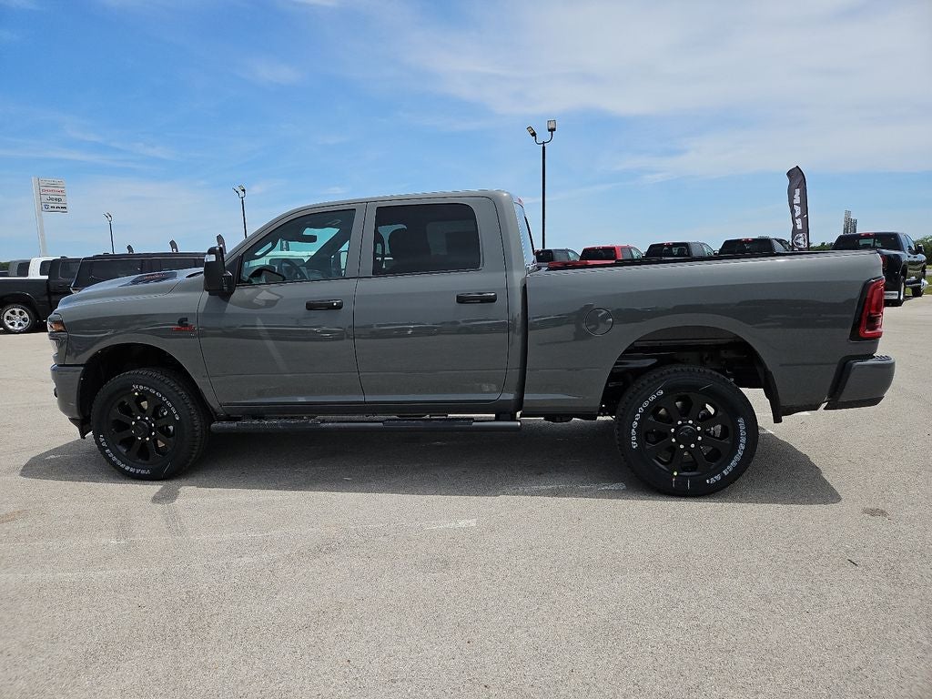 2026 RAM 2500 RAM 2500 BLACK EXPRESS CREW CAB 4X4 6'4' BOX
