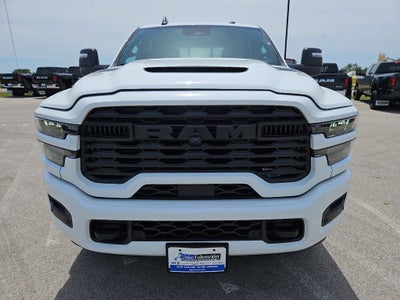 2026 RAM 2500 RAM 2500 BLACK EXPRESS CREW CAB 4X4 6'4' BOX