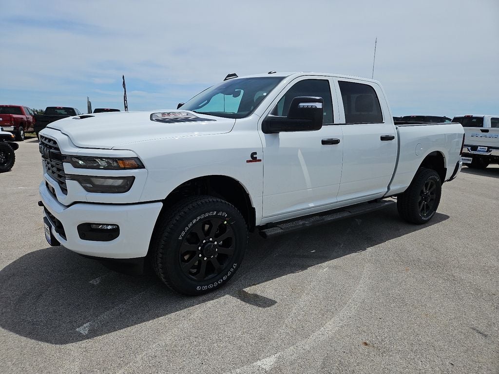 2026 RAM 2500 RAM 2500 BLACK EXPRESS CREW CAB 4X4 6'4' BOX