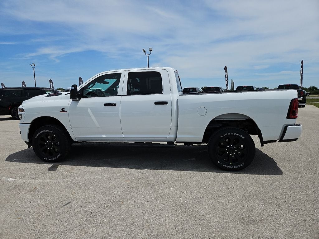 2026 RAM 2500 RAM 2500 BLACK EXPRESS CREW CAB 4X4 6'4' BOX