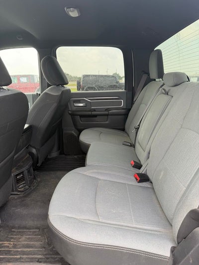 2022 RAM 2500 Big Horn Crew Cab 4x4 6'4' Box