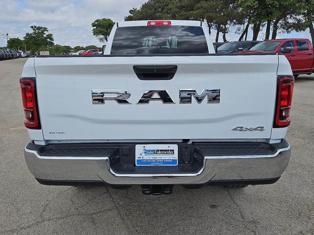 2026 RAM 2500 RAM 2500 TRADESMAN CREW CAB 4X4 8' BOX