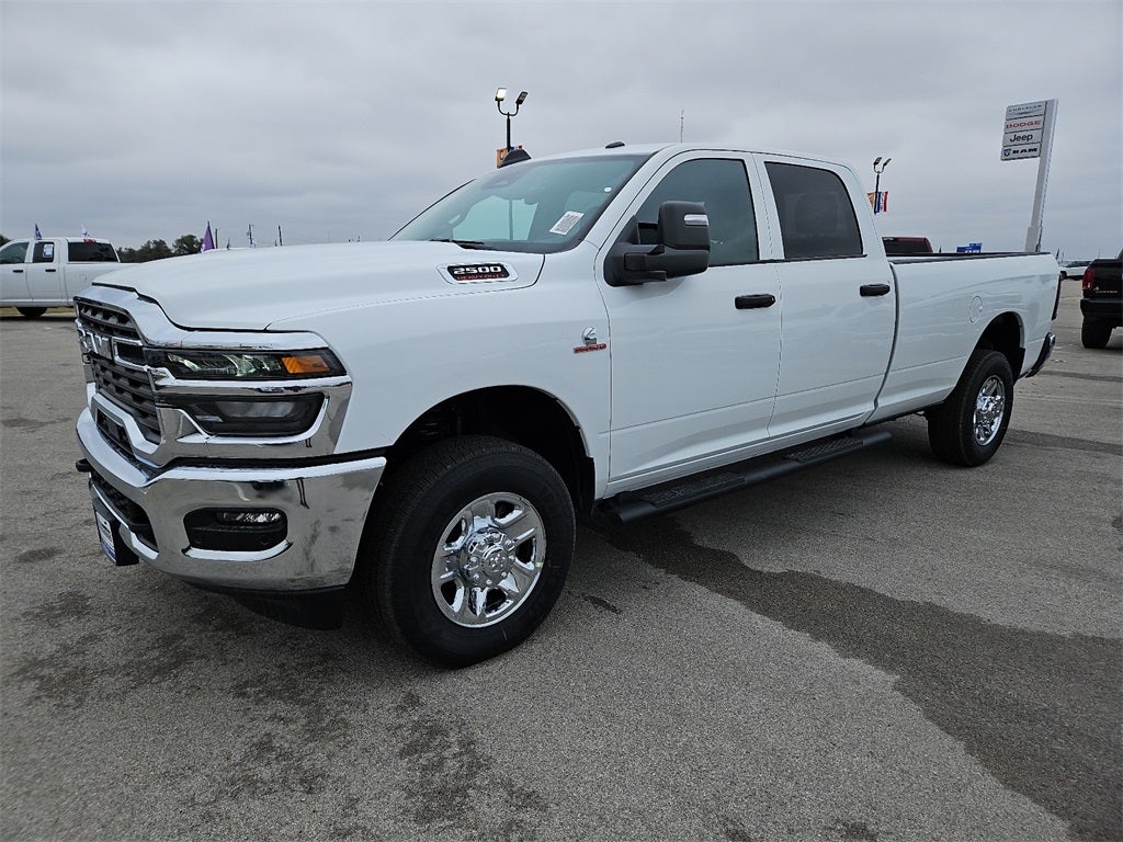 2026 RAM Ram 2500 RAM 2500 TRADESMAN CREW CAB 4X4 8' BOX