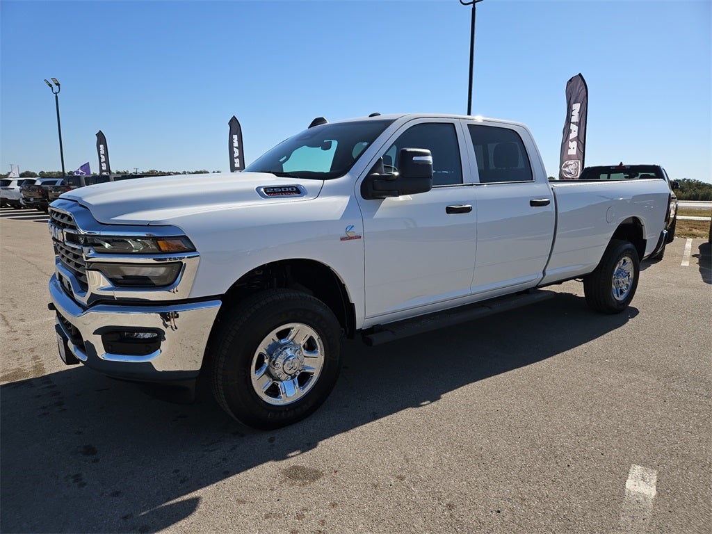 2026 RAM Ram 2500 RAM 2500 TRADESMAN CREW CAB 4X4 8' BOX