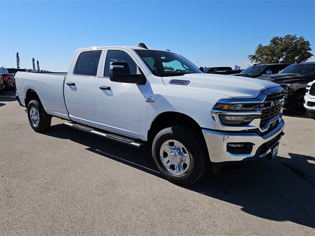 2026 RAM Ram 2500 RAM 2500 TRADESMAN CREW CAB 4X4 8' BOX