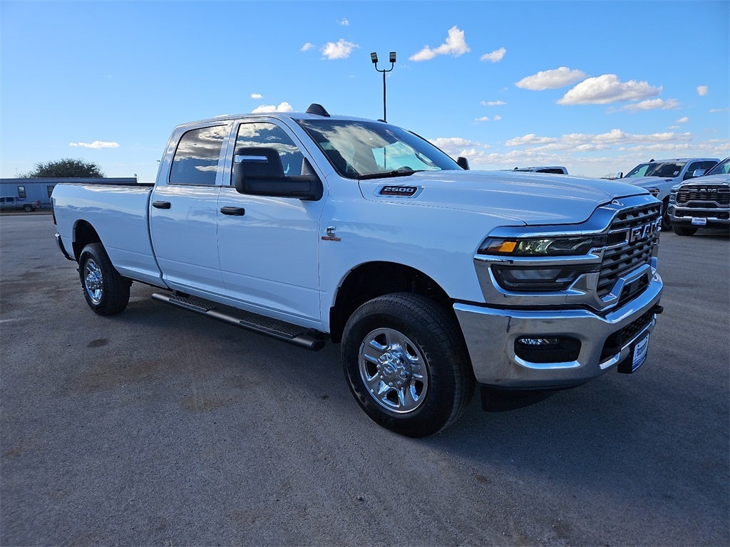 2026 RAM Ram 2500 RAM 2500 TRADESMAN CREW CAB 4X4 8' BOX