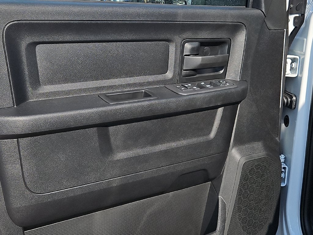 2027 RAM 2500 RAM 2500 TRADESMAN CREW CAB 4X4 8' BOX