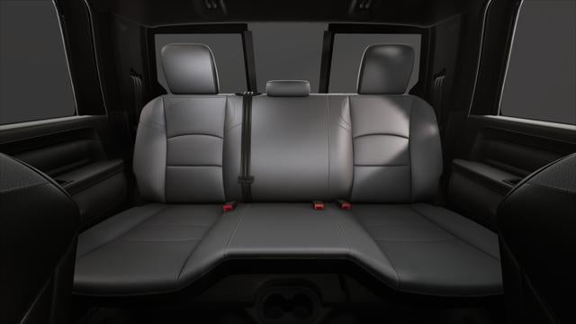 2027 RAM 2500 RAM 2500 TRADESMAN CREW CAB 4X4 8' BOX