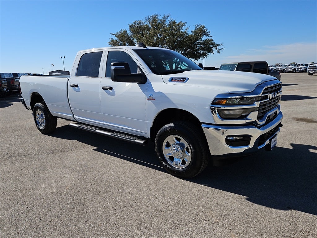 2026 RAM Ram 2500 RAM 2500 TRADESMAN CREW CAB 4X4 8' BOX