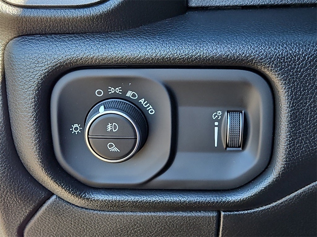 2026 RAM Ram 2500 RAM 2500 TRADESMAN CREW CAB 4X4 8' BOX