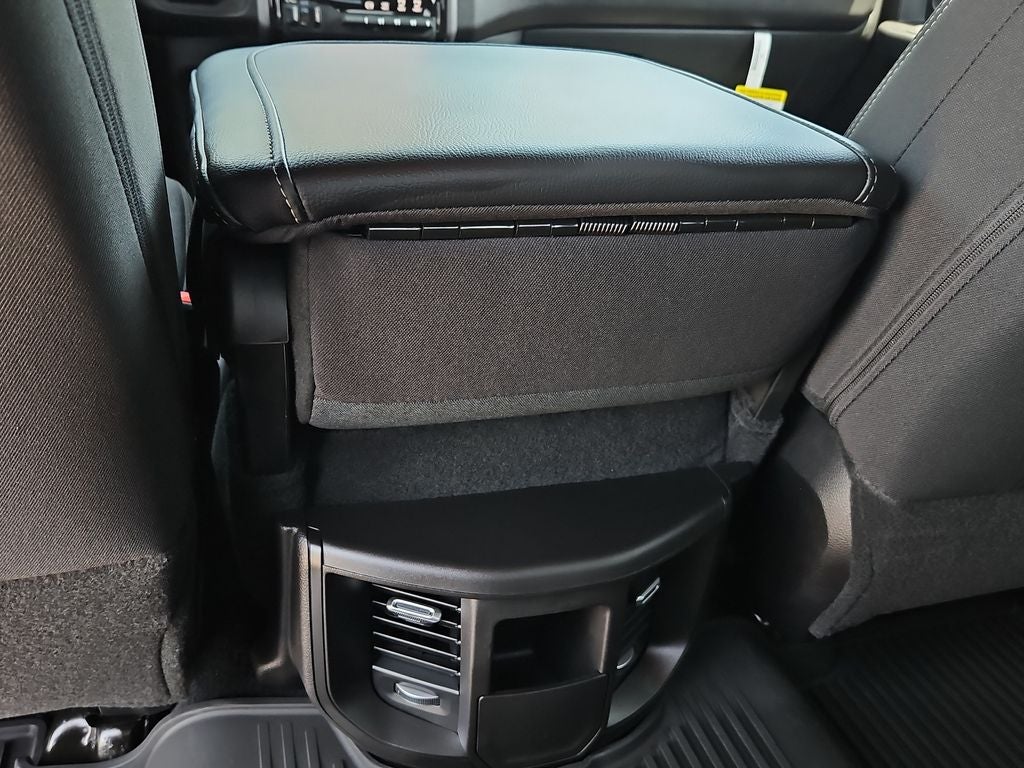 2026 RAM 2500 RAM 2500 TRADESMAN CREW CAB 4X4 8' BOX