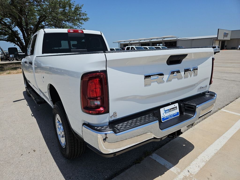 2026 RAM 2500 RAM 2500 TRADESMAN CREW CAB 4X4 8' BOX