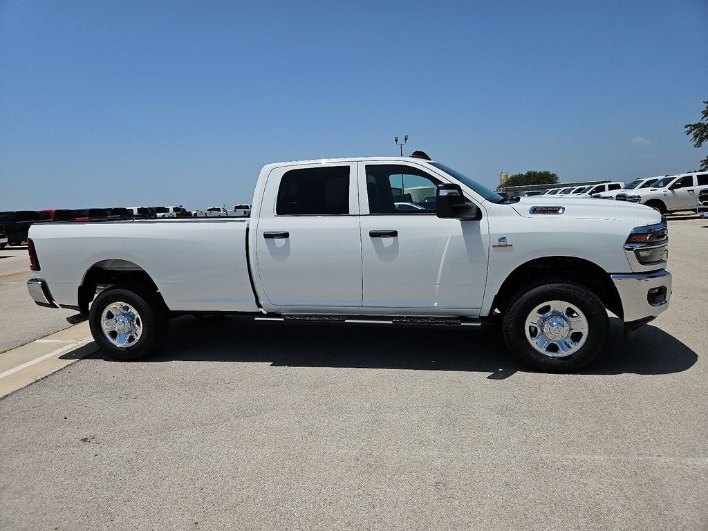 2026 RAM 2500 RAM 2500 TRADESMAN CREW CAB 4X4 8' BOX