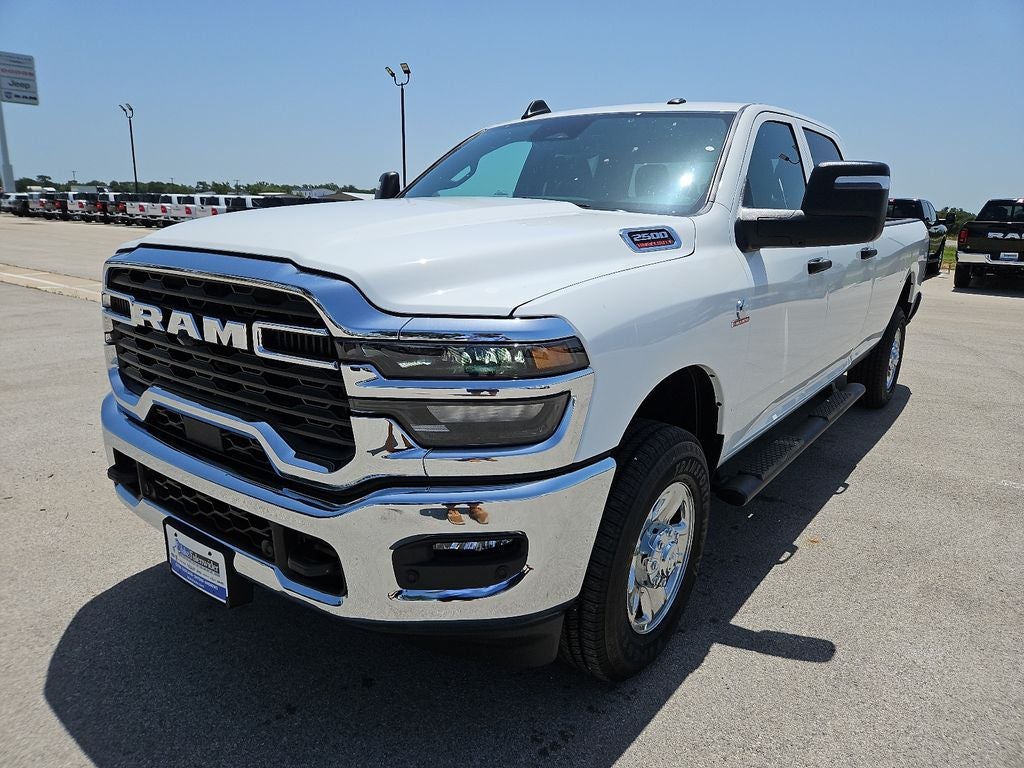2026 RAM 2500 RAM 2500 TRADESMAN CREW CAB 4X4 8' BOX