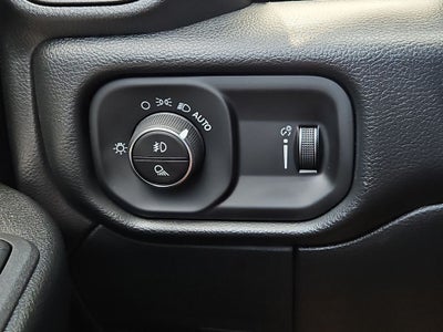 2026 RAM 2500 RAM 2500 TRADESMAN CREW CAB 4X4 8' BOX