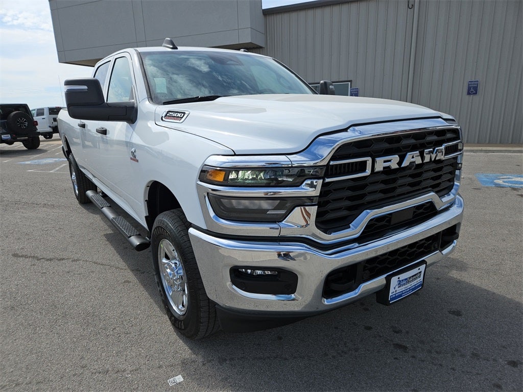 2026 RAM Ram 2500 RAM 2500 TRADESMAN CREW CAB 4X4 8' BOX