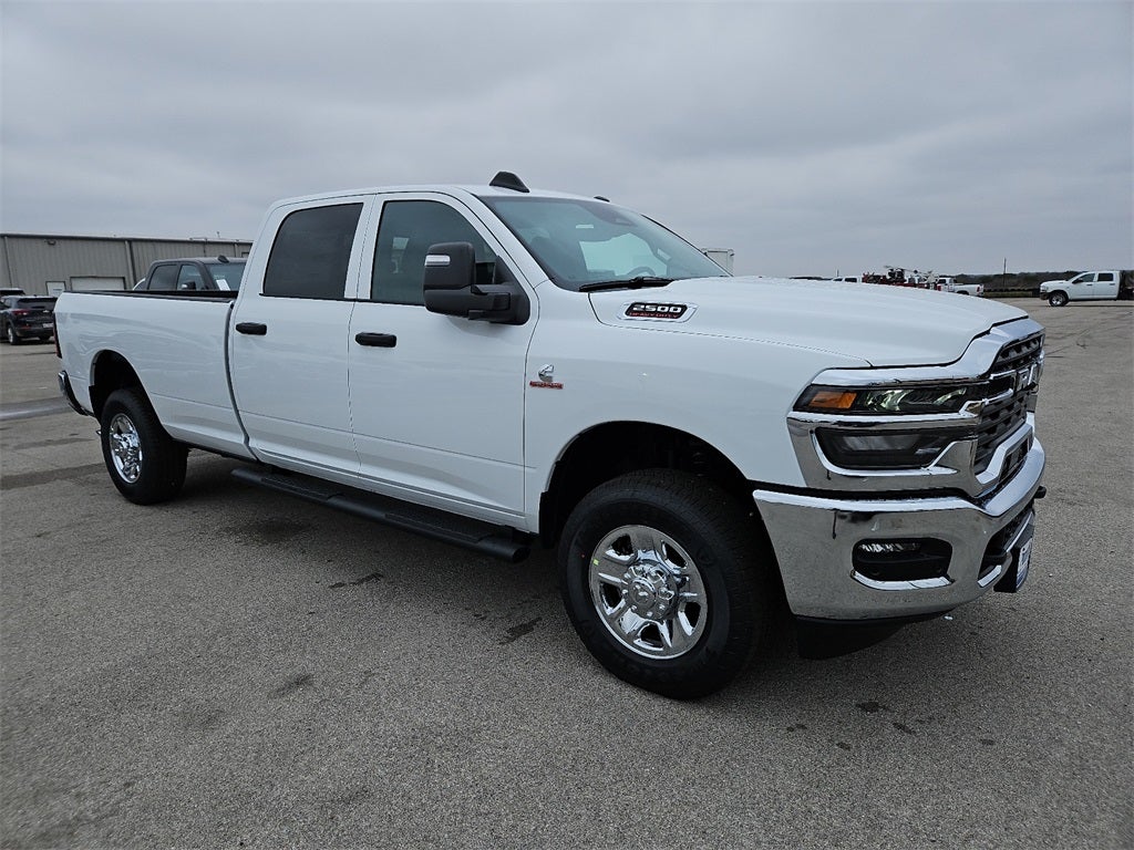 2026 RAM Ram 2500 RAM 2500 TRADESMAN CREW CAB 4X4 8' BOX