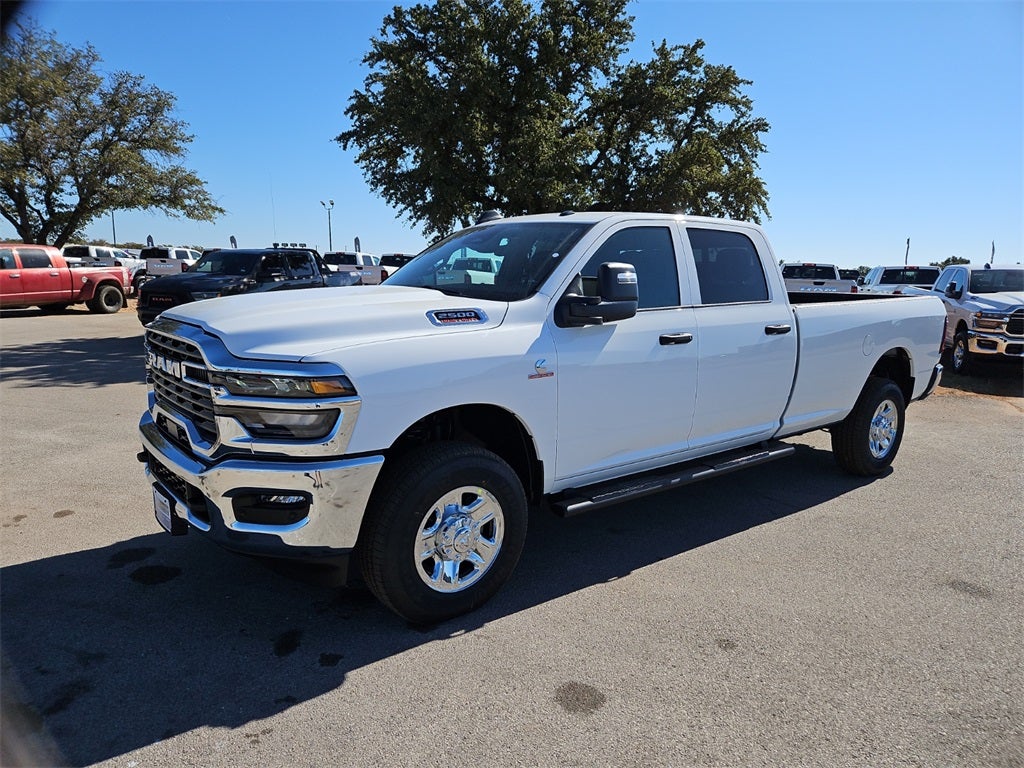 2026 RAM Ram 2500 RAM 2500 TRADESMAN CREW CAB 4X4 8' BOX