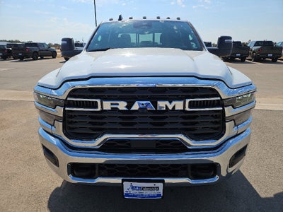 2027 RAM 2500 RAM 2500 TRADESMAN CREW CAB 4X4 8' BOX