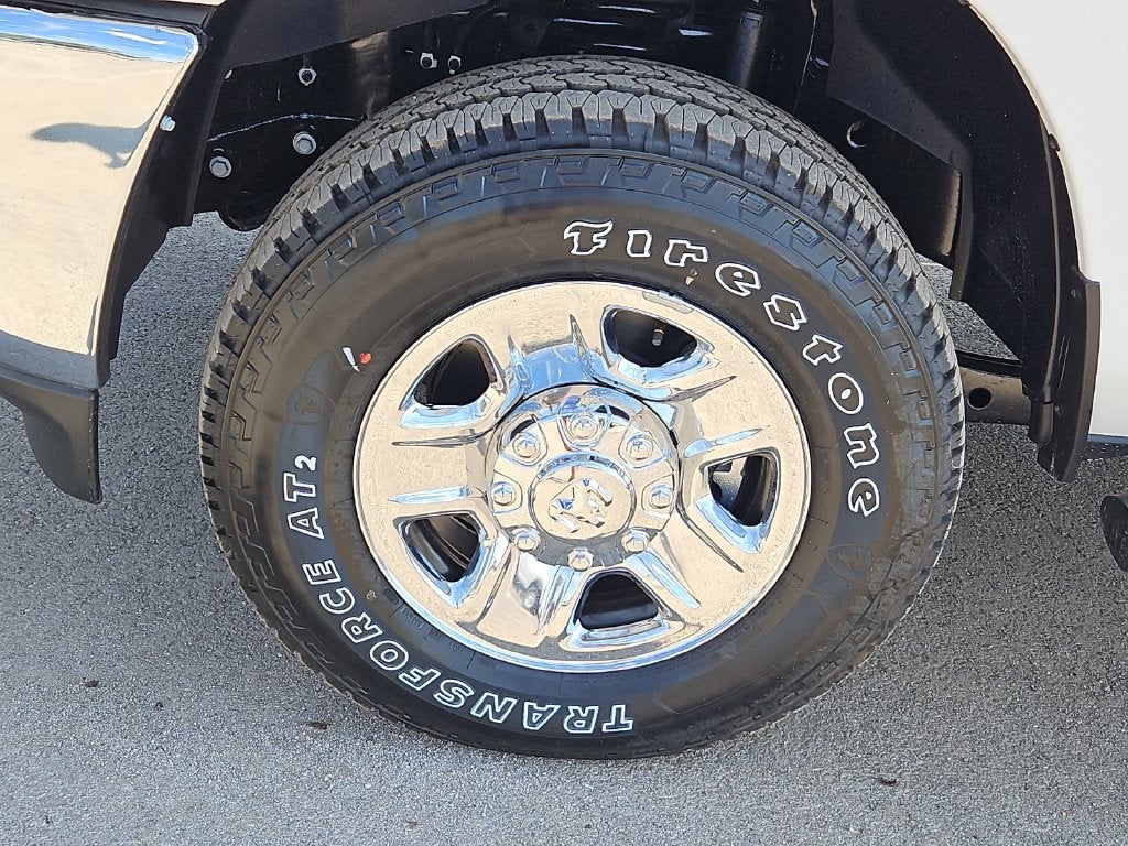 2027 RAM 2500 RAM 2500 TRADESMAN CREW CAB 4X4 8' BOX