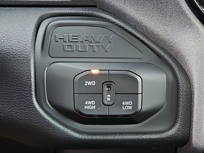 2027 RAM 2500 RAM 2500 TRADESMAN CREW CAB 4X4 8' BOX