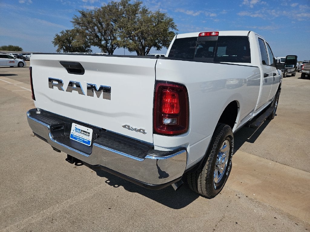 2027 RAM 2500 RAM 2500 TRADESMAN CREW CAB 4X4 8' BOX