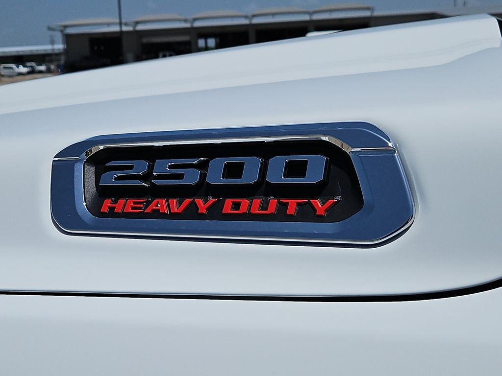 2026 RAM 2500 RAM 2500 TRADESMAN CREW CAB 4X4 8' BOX