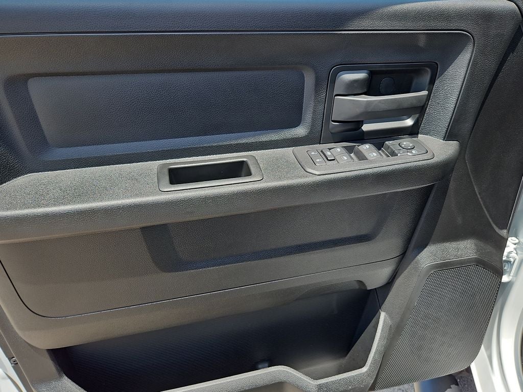 2026 RAM 2500 RAM 2500 TRADESMAN CREW CAB 4X4 8' BOX