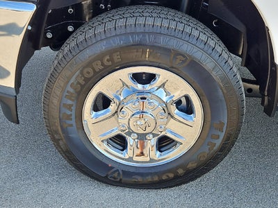 2027 RAM 2500 RAM 2500 TRADESMAN CREW CAB 4X4 8' BOX