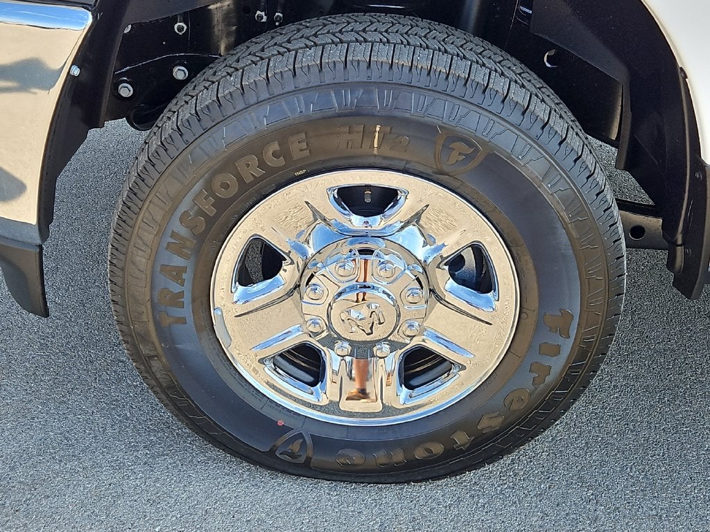 2027 RAM 2500 RAM 2500 TRADESMAN CREW CAB 4X4 8' BOX