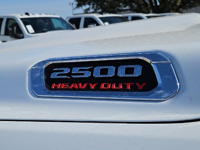 2027 RAM 2500 RAM 2500 TRADESMAN CREW CAB 4X4 8' BOX