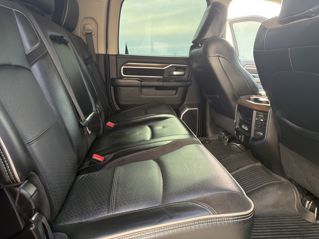 2024 RAM 2500 Laramie Crew Cab 4x4 6'4' Box