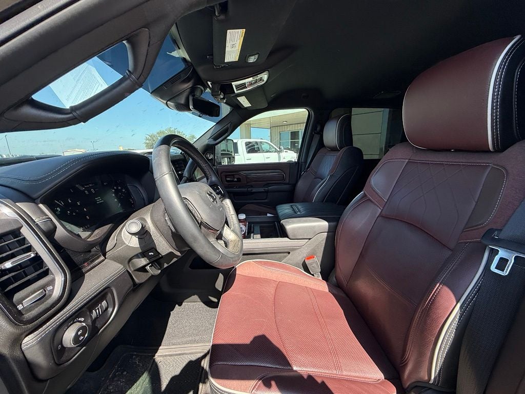 2025 RAM 2500 Limited Mega Cab 4x4 6'4' Box