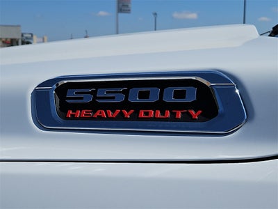 2026 RAM Ram 5500 Chassis Cab RAM 5500 TRADESMAN CHASSIS CREW CAB 4X4 84' CA