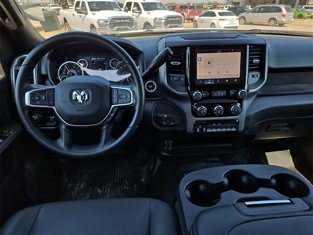 2026 RAM Ram 5500 Chassis Cab RAM 5500 TRADESMAN CHASSIS CREW CAB 4X4 84' CA