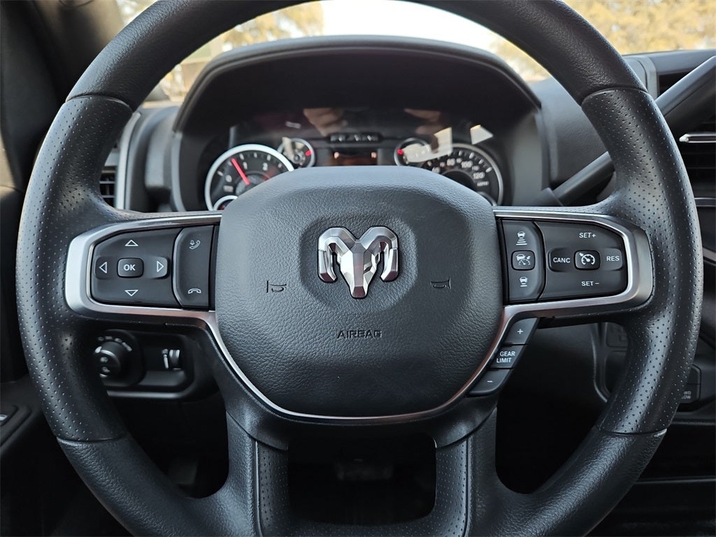 2026 RAM Ram 5500 Chassis Cab RAM 5500 TRADESMAN CHASSIS CREW CAB 4X4 84' CA