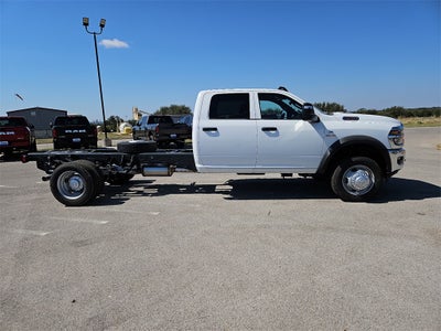 2026 RAM Ram 5500 Chassis Cab RAM 5500 TRADESMAN CHASSIS CREW CAB 4X4 84' CA