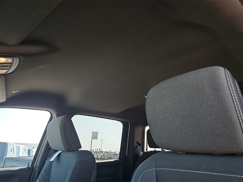 2026 RAM Ram 5500 Chassis Cab RAM 5500 TRADESMAN CHASSIS CREW CAB 4X4 84' CA