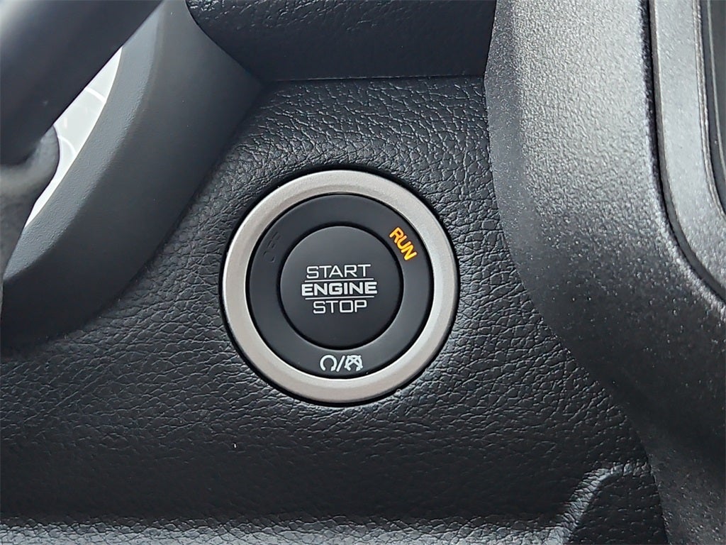 2026 RAM Ram 5500 Chassis Cab RAM 5500 TRADESMAN CHASSIS CREW CAB 4X4 84' CA