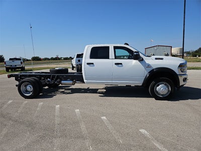 2026 RAM Ram 5500 Chassis Cab RAM 5500 TRADESMAN CHASSIS CREW CAB 4X4 84' CA