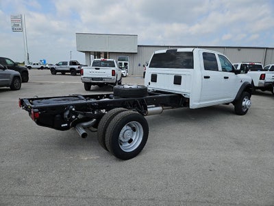 2026 RAM Ram 5500 Chassis Cab RAM 5500 TRADESMAN CHASSIS CREW CAB 4X4 84' CA