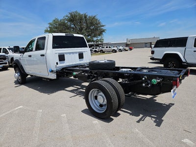 2026 RAM Ram 5500 Chassis Cab RAM 5500 TRADESMAN CHASSIS CREW CAB 4X4 84' CA
