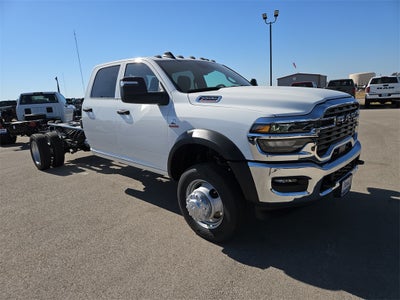 2026 RAM Ram 5500 Chassis Cab RAM 5500 TRADESMAN CHASSIS CREW CAB 4X4 84' CA