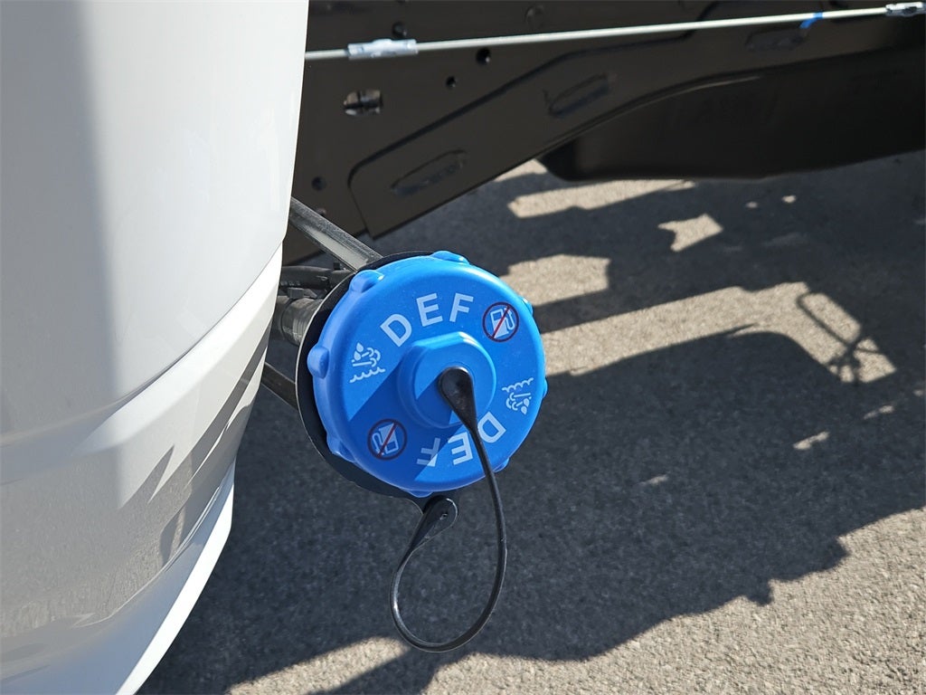 2026 RAM Ram 5500 Chassis Cab RAM 5500 TRADESMAN CHASSIS CREW CAB 4X4 84' CA